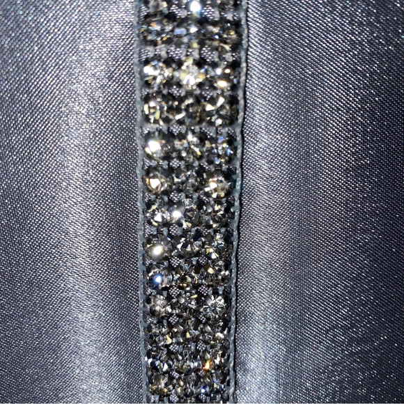 Lulu Townsend Silver Gray Rhinestone Clutch - Picture 2 of 5